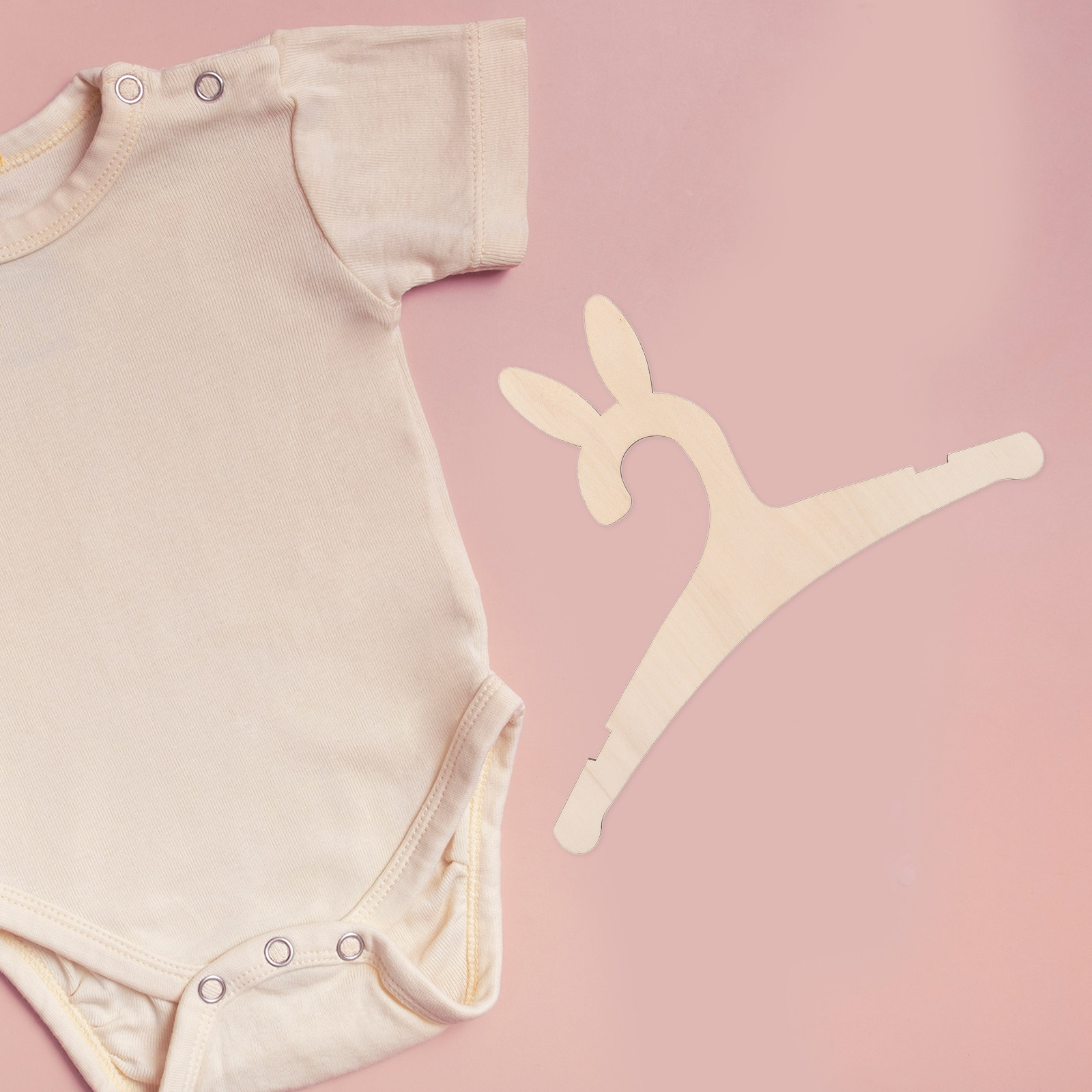 مجموعة من 5 علاقات ملابس للأطف - مراجعة Baby Clothes وسعره